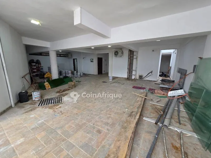 Villa duplex 6 pièces avec piscine et jacuzzi — Cocody Riviera 4