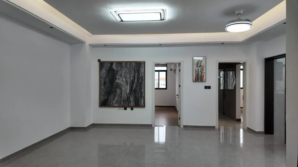 Appartement 3 pièces — Marcory Zone 4