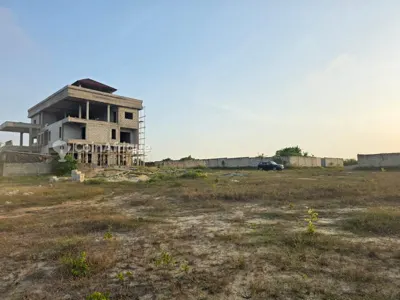 Terrain 497 m² avec CMPF — Port-Bouët Amon Eugène