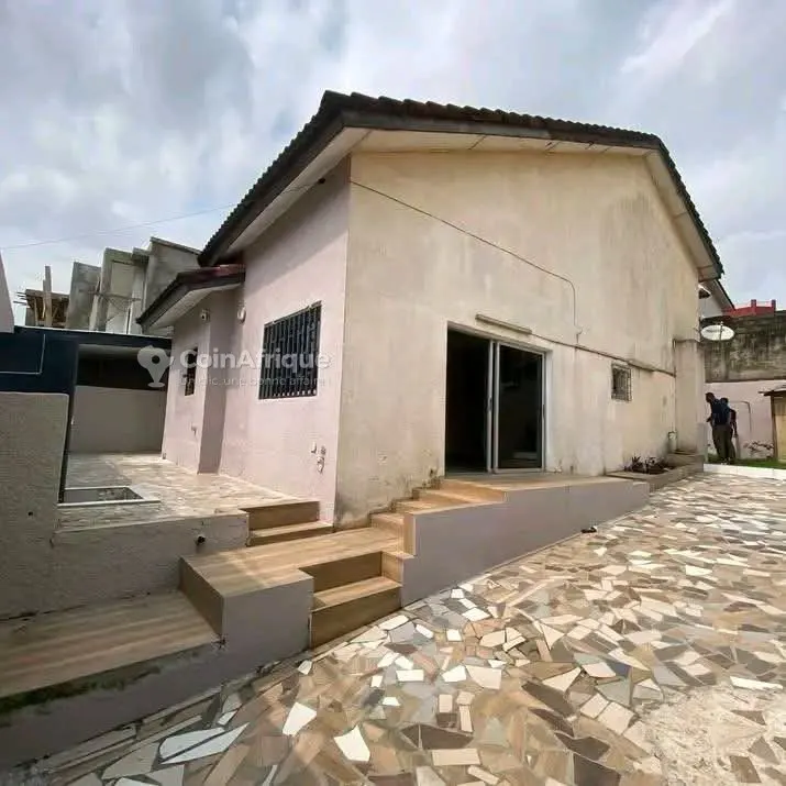 Villa duplex 4 pièces avec dépendances — Cocody Riviera Palmeraie
