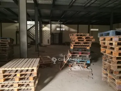 Entrepôt mezzanine 2680 m² — Treichville Zone 3