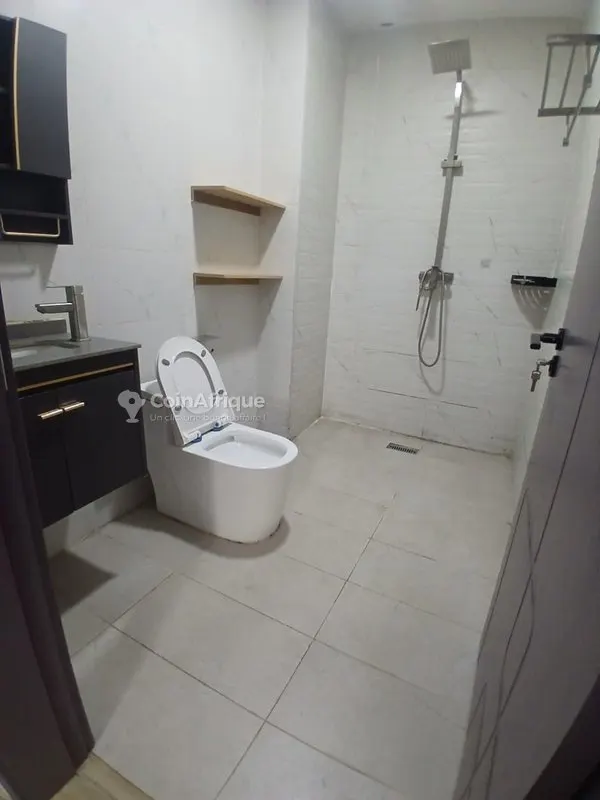 Location appartement 3 pièces à Palmaraie