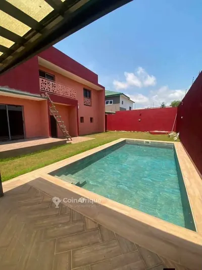 Location villa duplex 5 pièces  - Angré 8 ème tranche