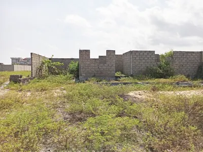 Parcelle 476 m² avec fondation F4 — Anani