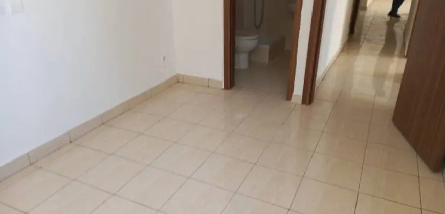 Appartement F4 3 ch à vendre – Cité des Orchidées, Koumassi