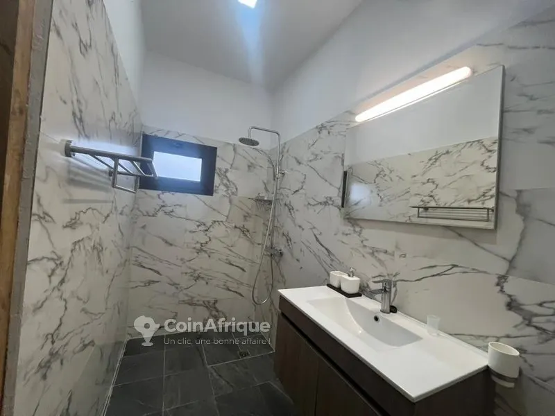 Appartement meublé 2 pièces duplex — Cocody Riviera M'badon