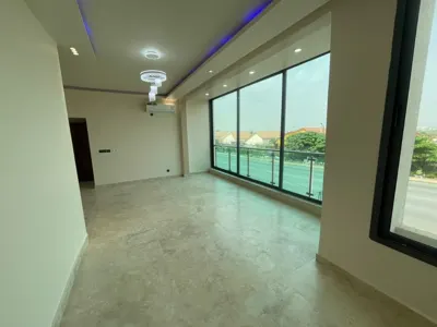 Appartement 3 pièces 2 chambres — Cocody Angré 8ème Tranche