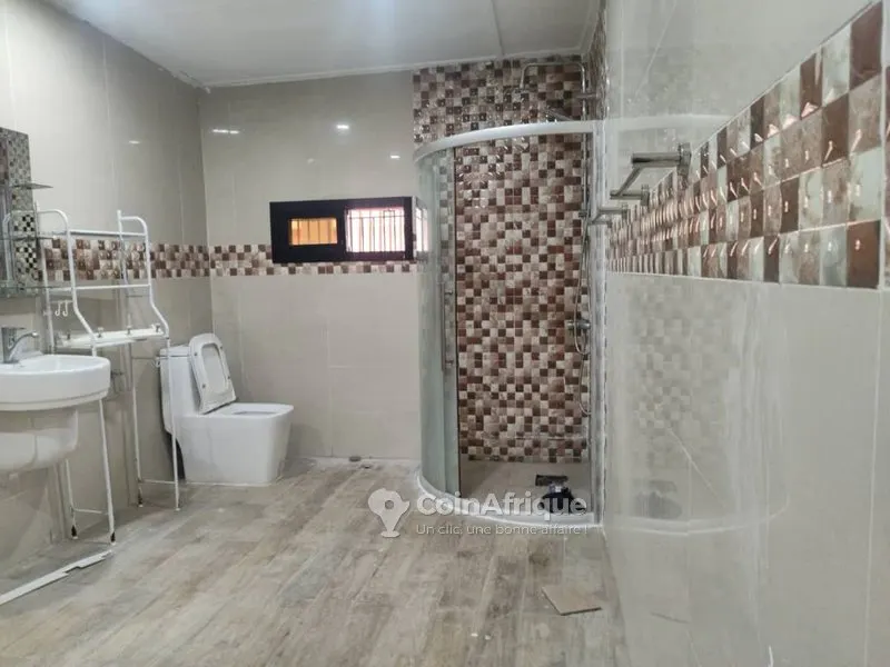 2 villas basse 4 pièces bon standing — Cocody 2 Plateaux Les Versants