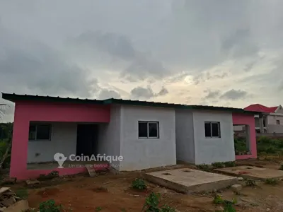 Villa basse 4 pièces — Bingerville