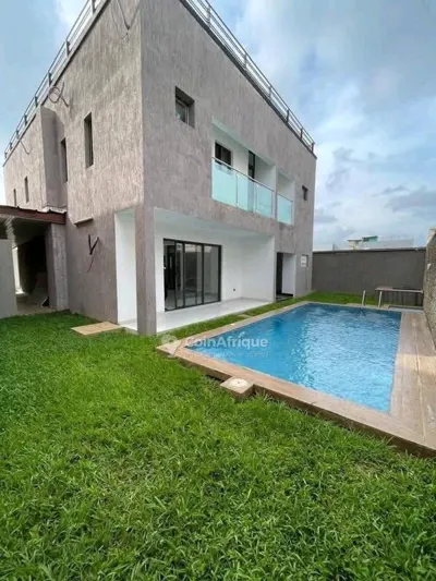villa Angré · Cocody