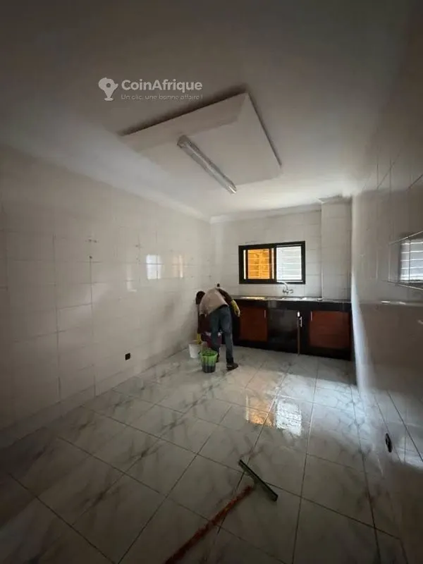 Villa duplex 6 pièces — Angré Djorobité Gestoci