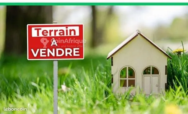 Terrain bâti 408 m² — Marcory Zone 4