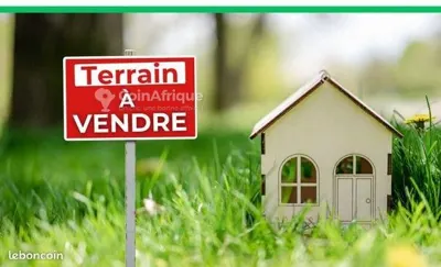 Terrain bâti 408 m² — Marcory Zone 4