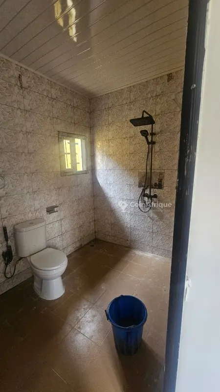 Villa 4 pièces — Binger Île Akouai Agban