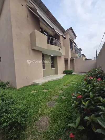 Villa duplex 6 pièces (4 chambres) — Riviera Palmeraie Cité Rosier