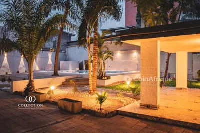 Villa 3 chambres avec piscine — Marcory Zone 4