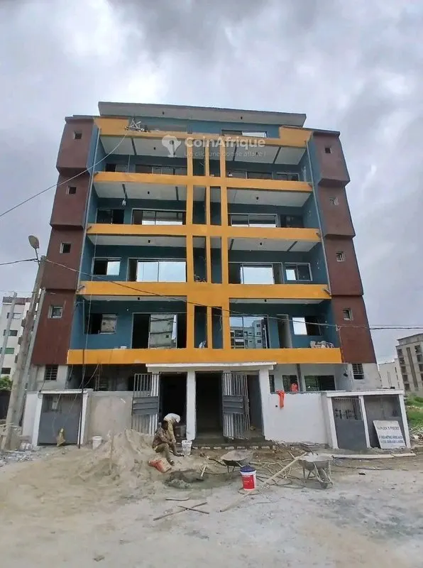 Vente appartement 3 pièces à Faya