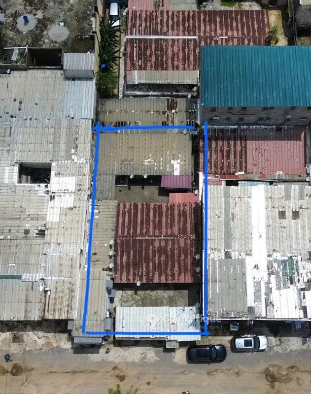 Terrain bâti 380 m² — Cocody Riviera Bonoumin