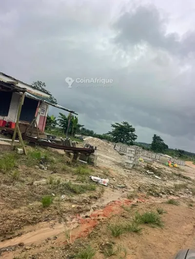 Terrain 500 m² avec ACD — Attingué