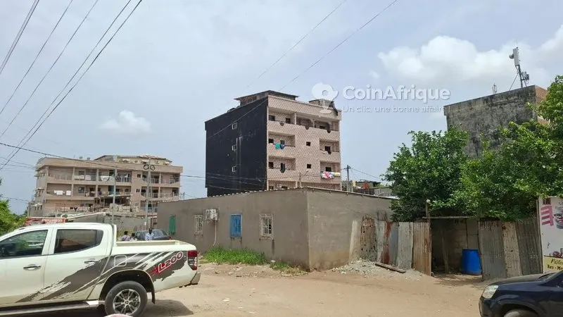 Terrain 408 m² — Yopougon Pharmacie Carrefour Koweït