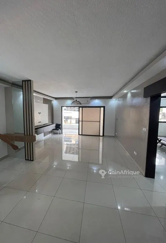 Vente appartement 3 pièces - Zone 4