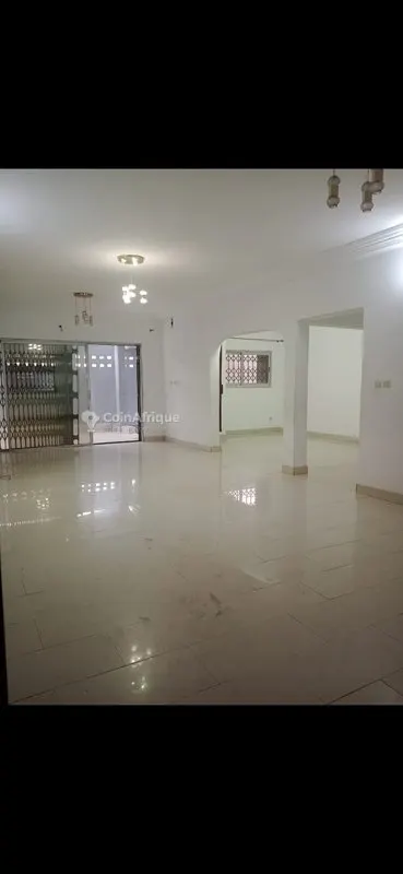 Location villa duplex 5 pièces - Cité sagecim