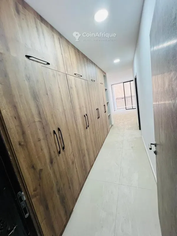 Location appartement à 8e tranche
