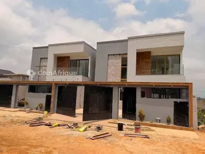 Villa duplex 7 pièces — Bingerville