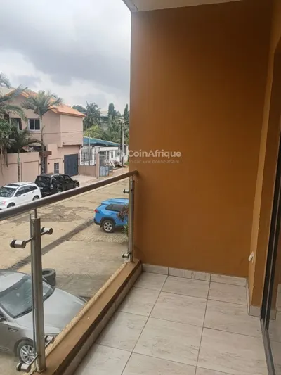 Appartement 3 pièces avec parking — Riviera Attoban