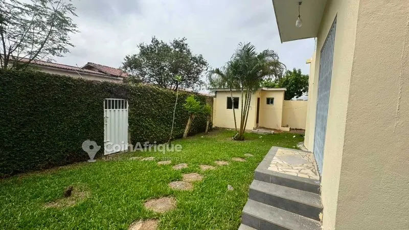 Villa duplex 6 pièces — Cocody Palmeraie Programme 5A
