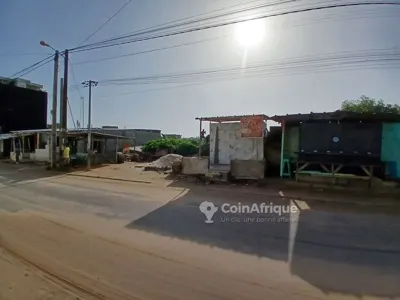Terrain commercial 612 m² — Yopougon Niangon Cité Verte