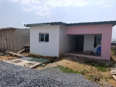 Villa basse 4 pièces — Bingerville