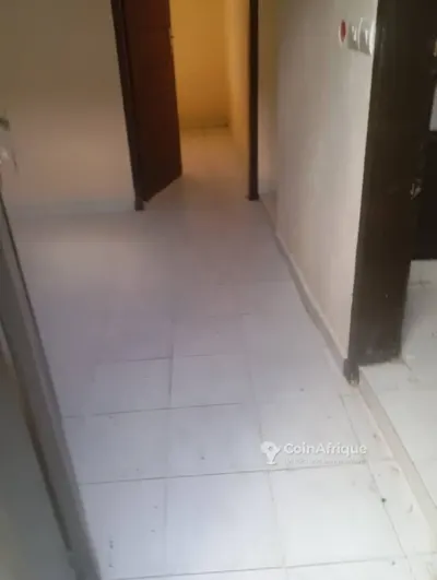 Villa 3 chambres — Niangon Sud