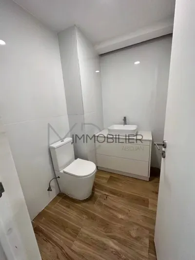 Appartement 4 pièces avec piscine et salle de sport — II Plateaux Vallons