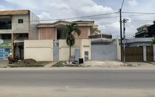 Villa duplex 12 pièces avec garage — Riviera Palmeraie
