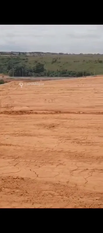 Terrain 8 hectares commercial — Angre Djorogobité