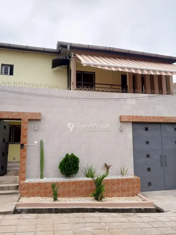 Villa duplex 4 pièces — Bingerville