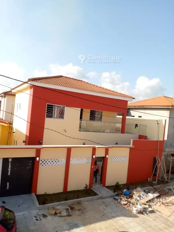 Villa duplex 4 pièces avec dépendance — Grand-Bassam Cité Azur