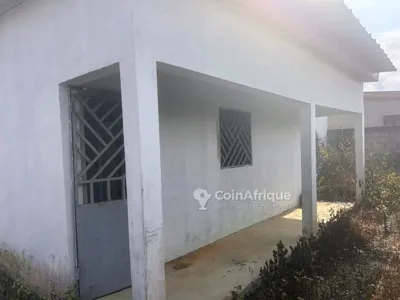 Villa 4 pièces — Songon Kassemblé