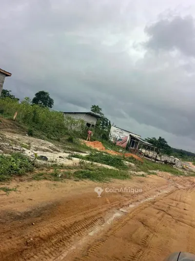 Terrain 500 m² avec ACD — Attingué