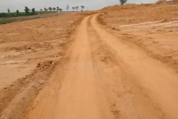 Terrain 400 m² avec attestation villageoise — Songon Adonkoi