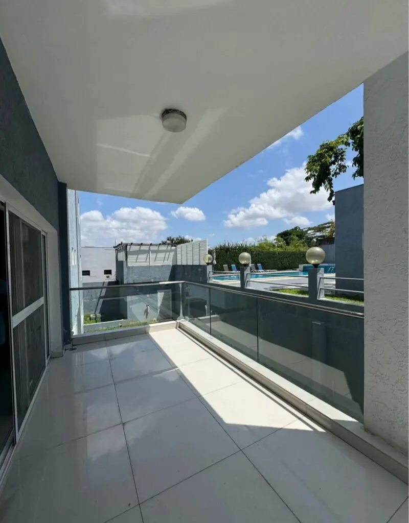 Appartement 3 pièces haut standing — Cocody Riviera Beverly Hill