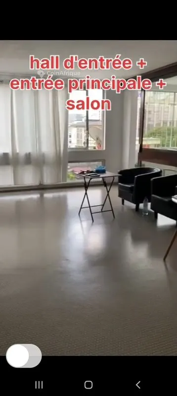 Appartement 3 pièces avec vue pyramide — Plateau Cité Esculape
