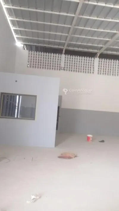 Entrepôt 480 m² — Koumassi