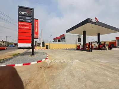 Station-service opérationnelle — Yopougon