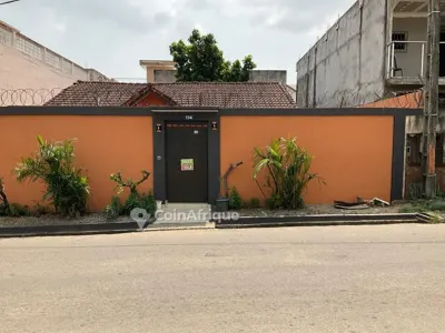Villa meublée 4 pièces — Riviera 3