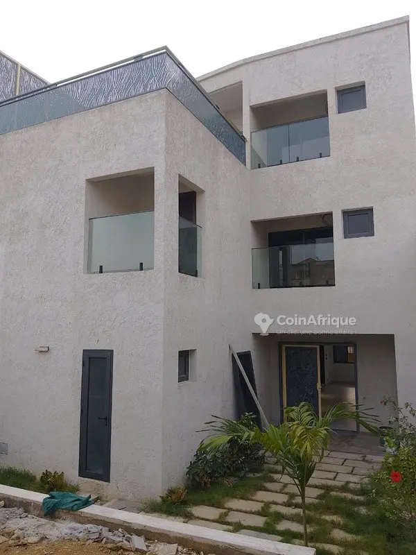 Vente villas 8 pièces - bingerville