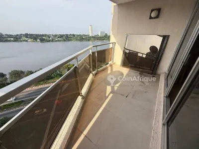 Appartement 3 pièces avec vue lagune — Plateau