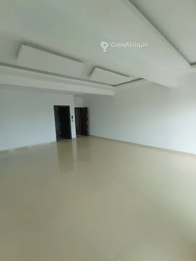 appartement Angré Star 12 · Cocody