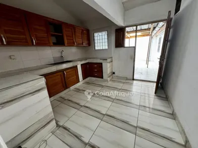 Villa basse 4 pièces — Angré Djibi 1
